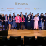 Imagen grupal de la entrega de premios de la Comunidad de Madrid a Globant